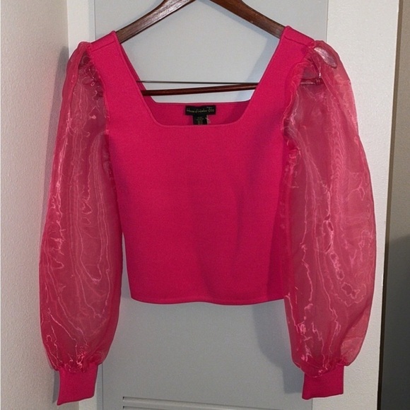NWT HOUSE OF HARLOW 1960 Women’s Size XS Pink Crop Top Puffy Chiffon Sleeve - Picture 1 of 7